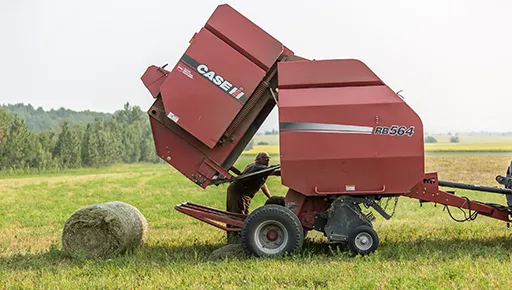 baler baling hay